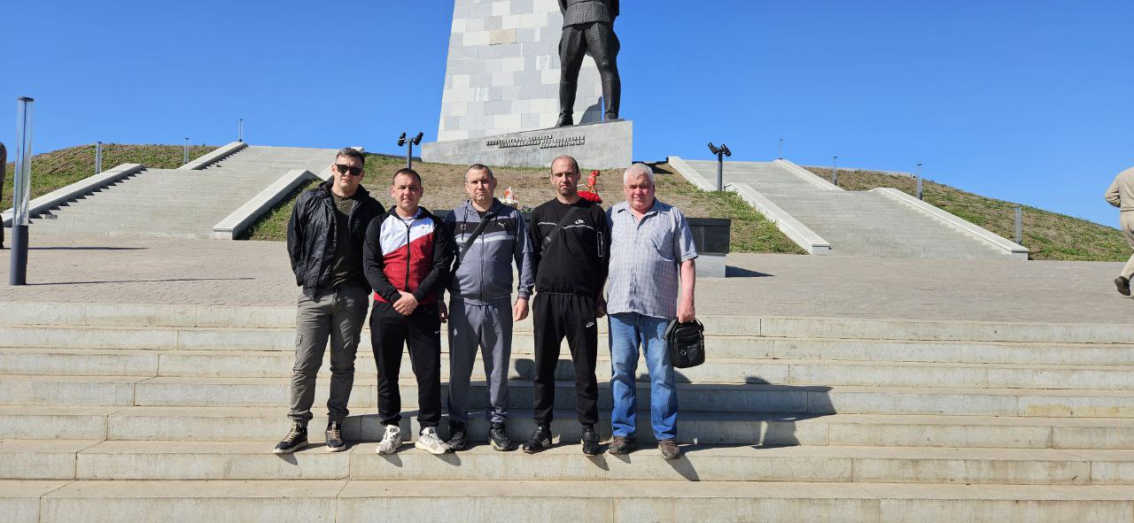 Работники филиала Самарского ДЭУ почтили память героев на легендарном мемориале 