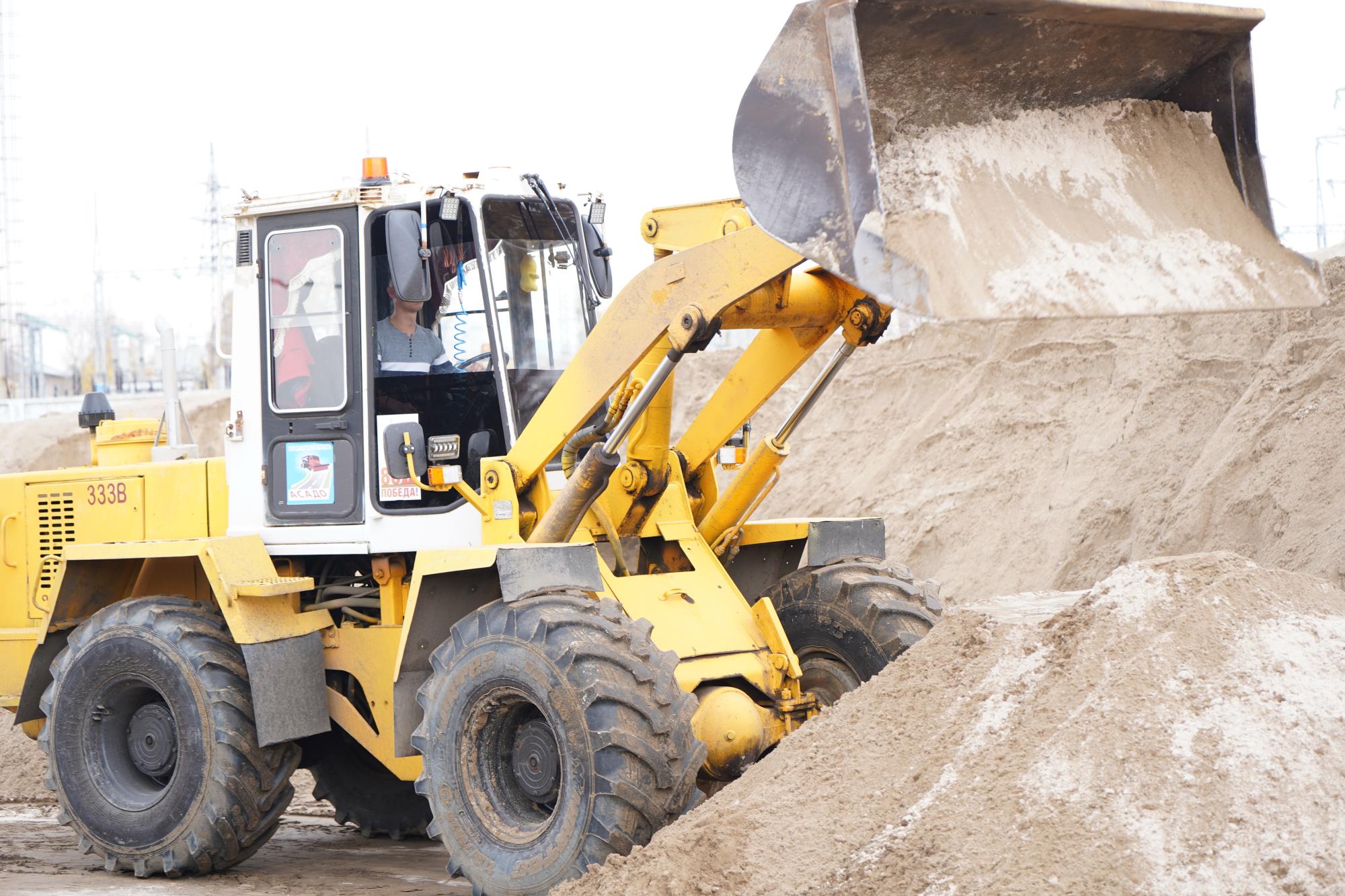 Дорожные службы переходят на зимнее содержание