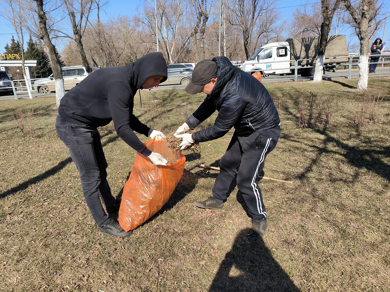 Коллектив ГКП Самарской области "АСАДО" принял участие в субботнике